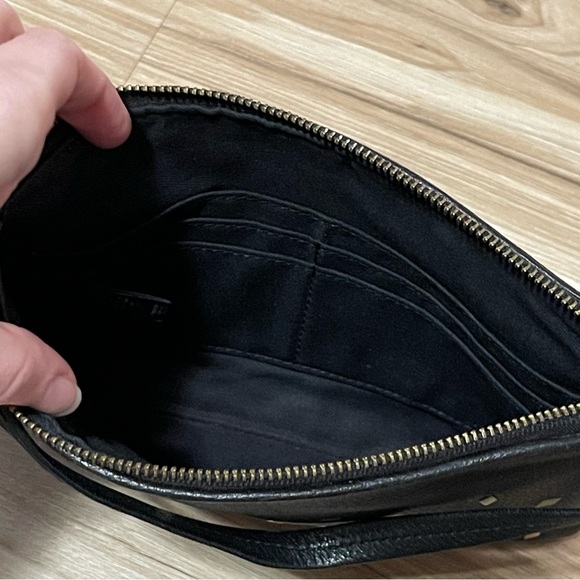 Fossil black wristlet clutch - Picture 6 of 6